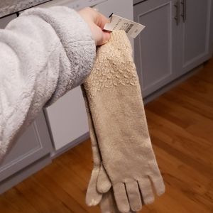 Long lamb's wool blend gloves